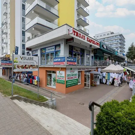Apartamenty Przy Plazy Reymonta By Noclegi Renters Kolobřeh Exteriér fotografie
