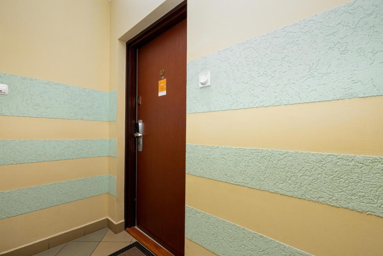Przy Plazy Reymonta By Renters Apartmán